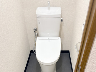 トイレリフォーム 新生活に合わせて一新した快適トイレ